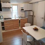 بيت للعطل Mobile Heaven Biograd