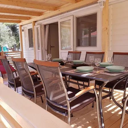 Mobile Heaven Biograd Holiday home *